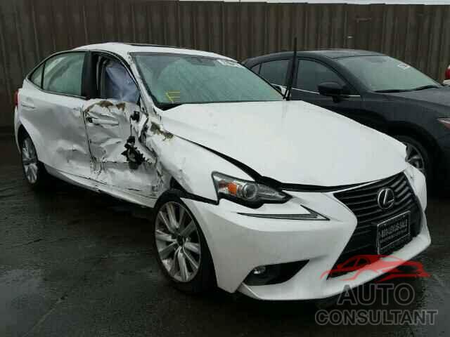 LEXUS IS200 2016 - JTHBA1D25G5026015