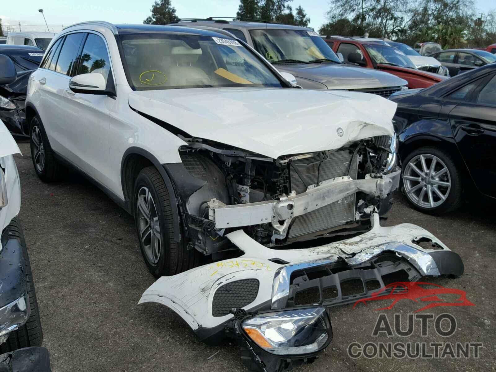 MERCEDES-BENZ GLC300 2016 - WDC0G4JB2GF008704