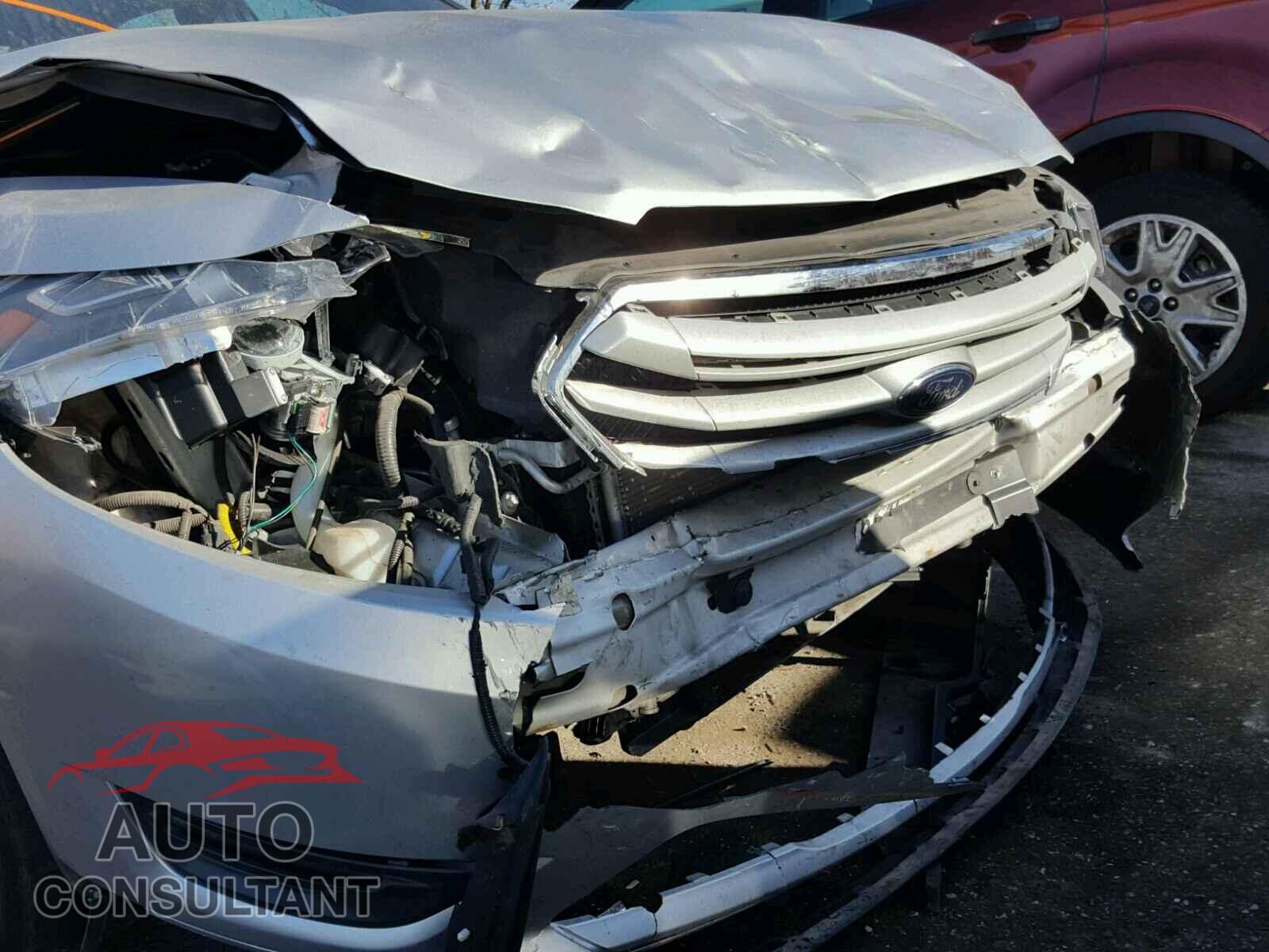 FORD TAURUS 2015 - 1FAHP2F80FG108938