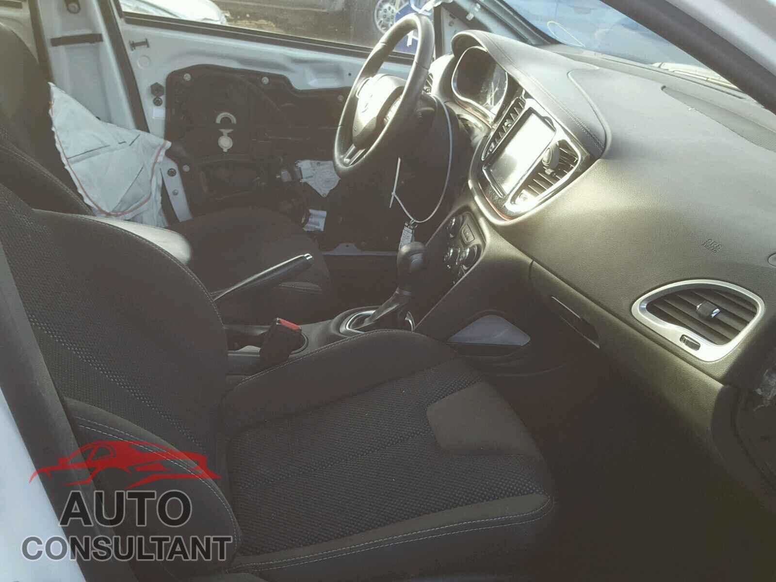 DODGE DART 2015 - 1C3CDFBB7FD422128