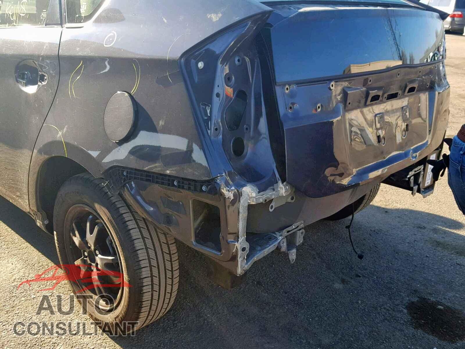 TOYOTA PRIUS 2013 - JTDKN3DU2D1630627