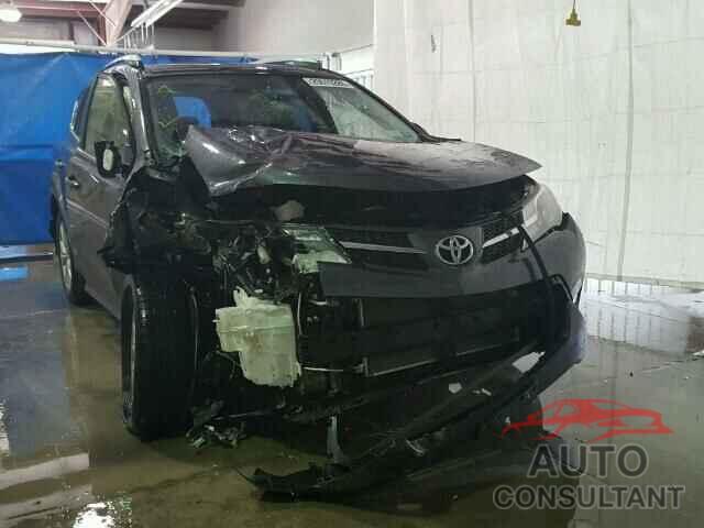 TOYOTA RAV4 2015 - JTMDFREV0FD108662