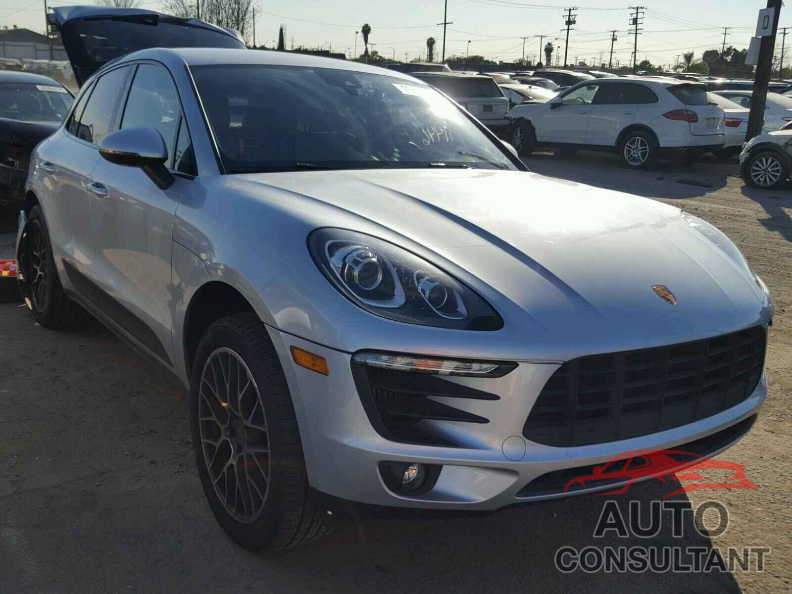 PORSCHE MACAN 2015 - WP1AB2A5XFLB61417