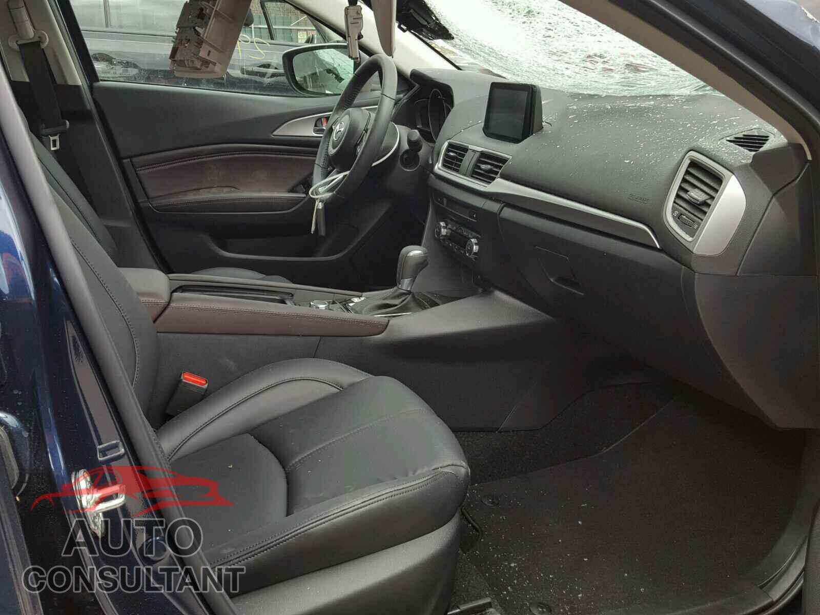 MAZDA 3 2017 - 3MZBN1V77HM120132