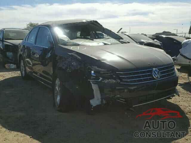 VOLKSWAGEN PASSAT 2017 - 1VWAT7A3XHC012886