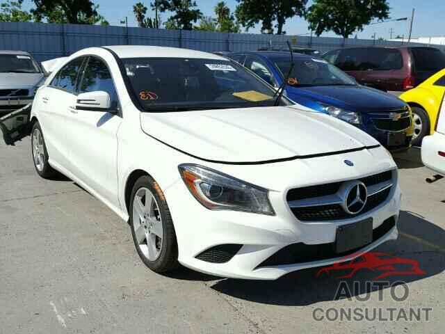 MERCEDES-BENZ CLA 250 2015 - WDDSJ4EB0FN266465