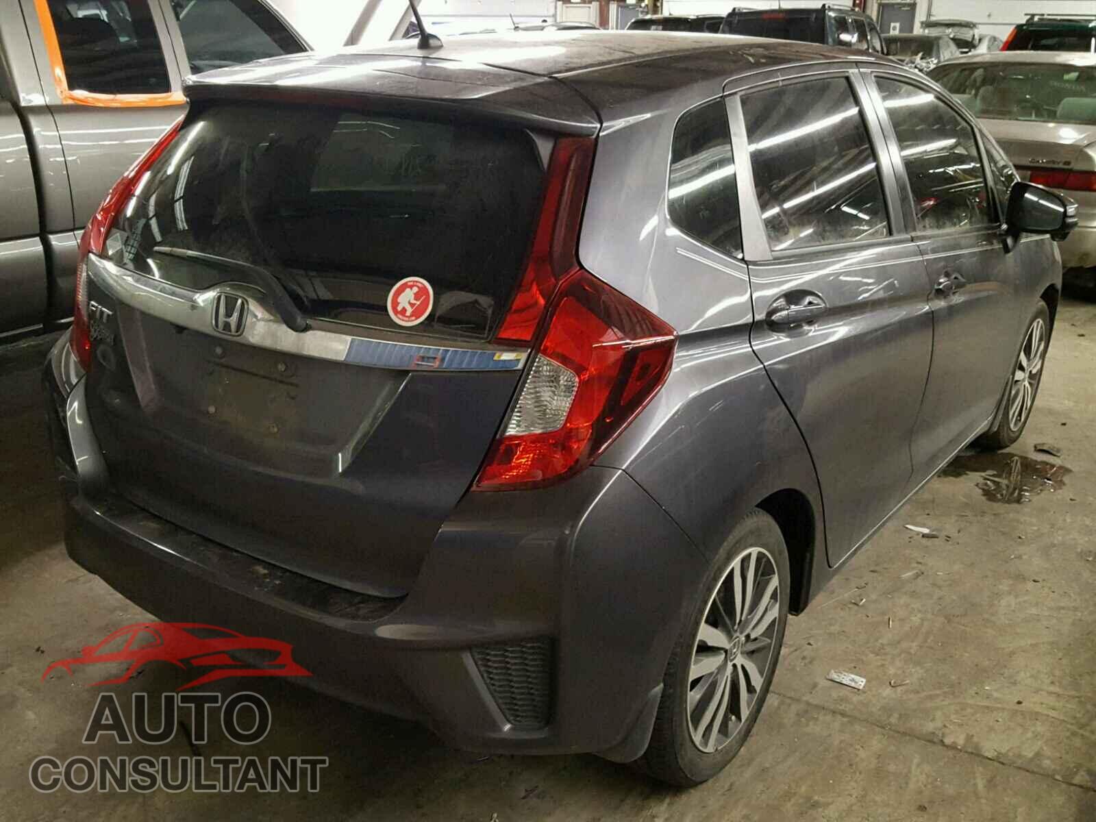 HONDA FIT 2015 - 3HGGK5G87FM775565