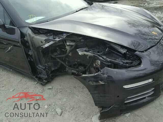 PORSCHE PANAMERA 2015 - WP0AA2A70FL007434