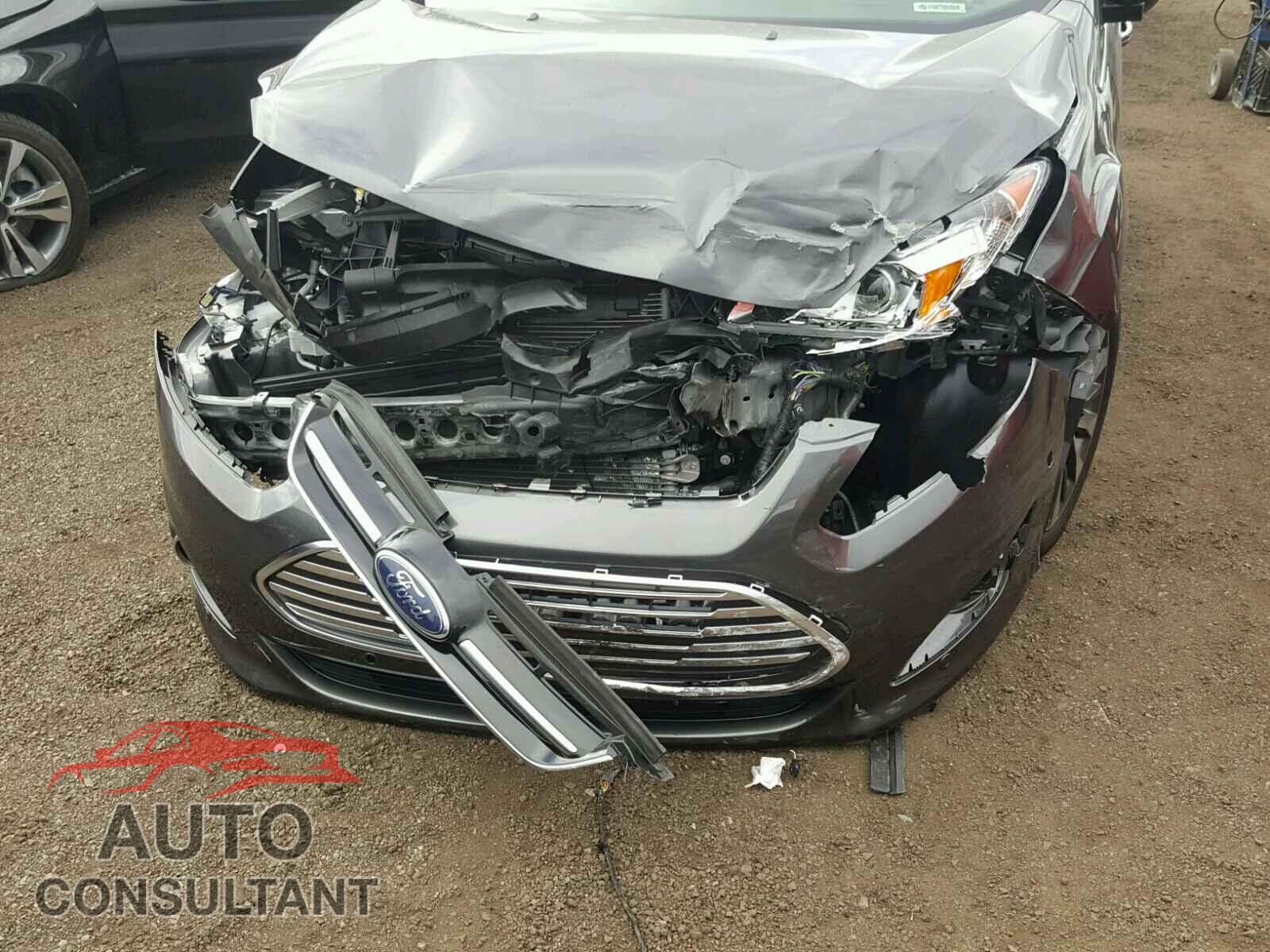 FORD CMAX 2017 - 1FADP5DU3HL109933