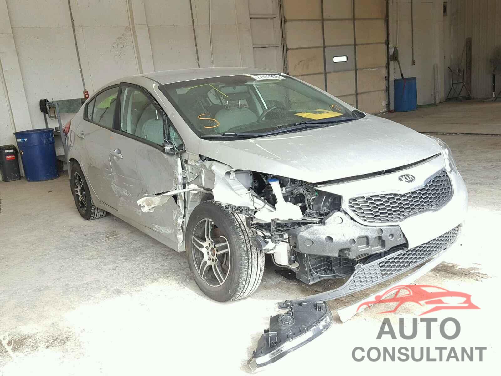 KIA FORTE 2015 - KNAFK4A68F5317323