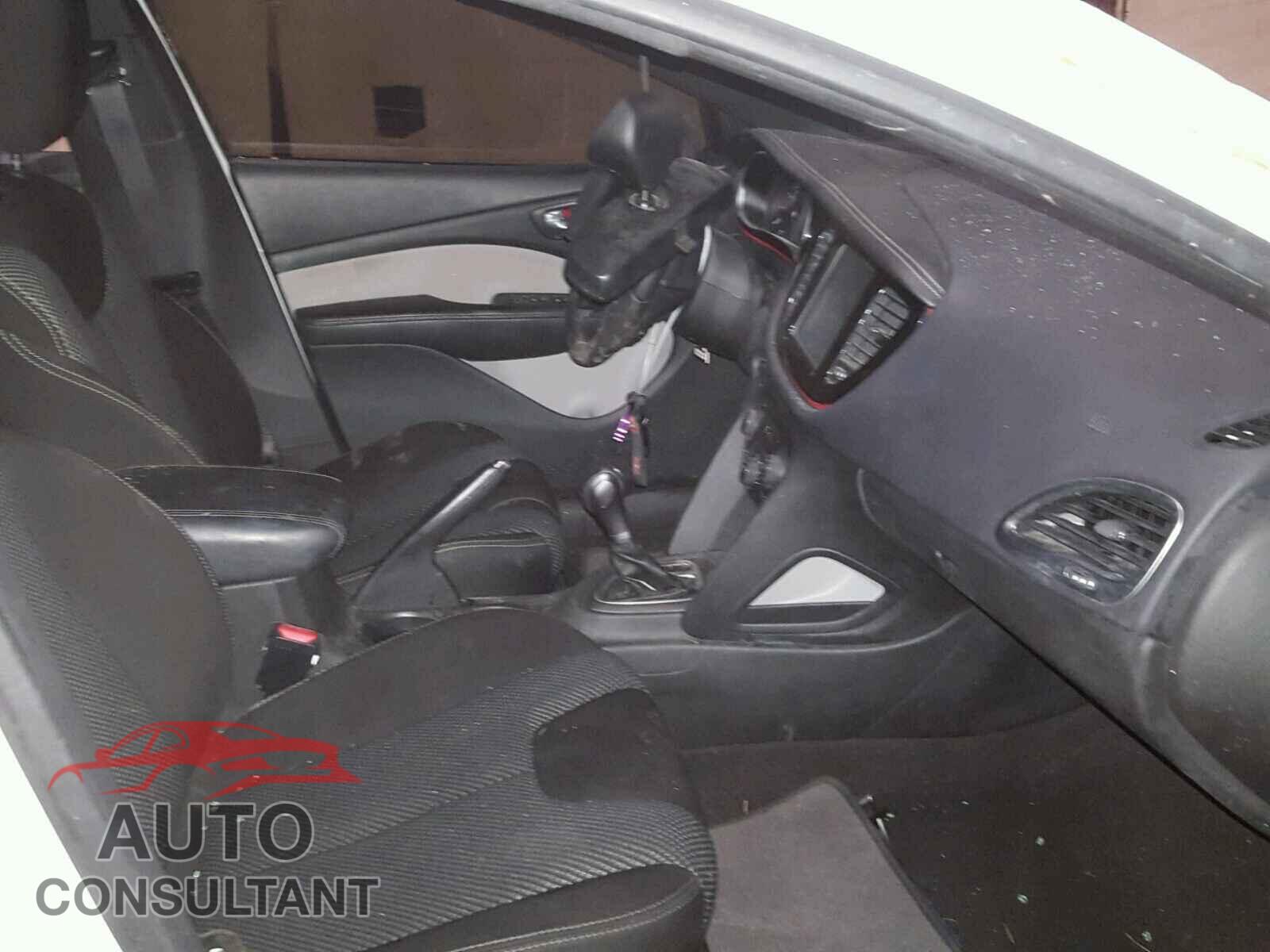 DODGE DART 2015 - 1C3CDFBB5FD316101
