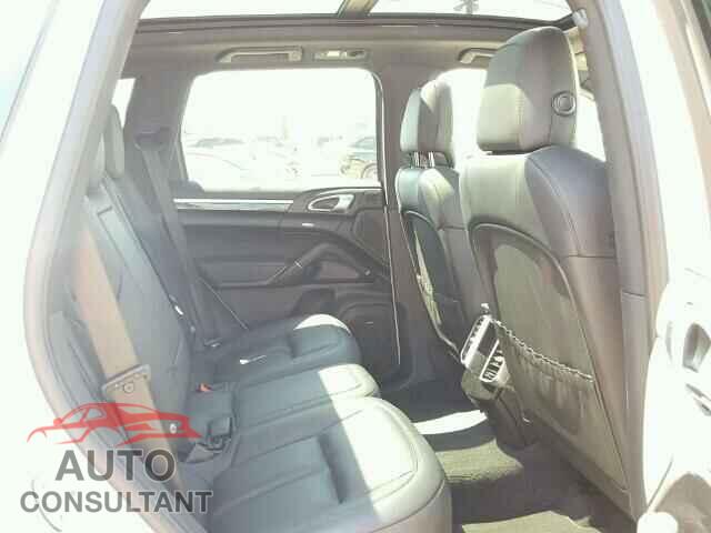 PORSCHE CAYENNE 2015 - WP1AB2A25FLA56192