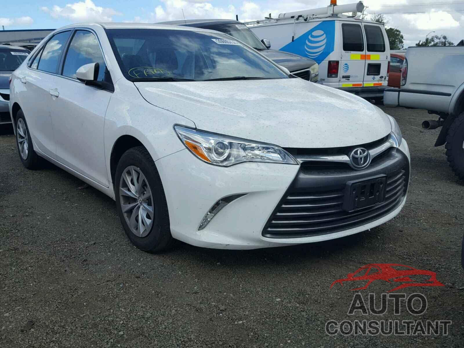 TOYOTA CAMRY 2016 - 4T4BF1FK1GR544985