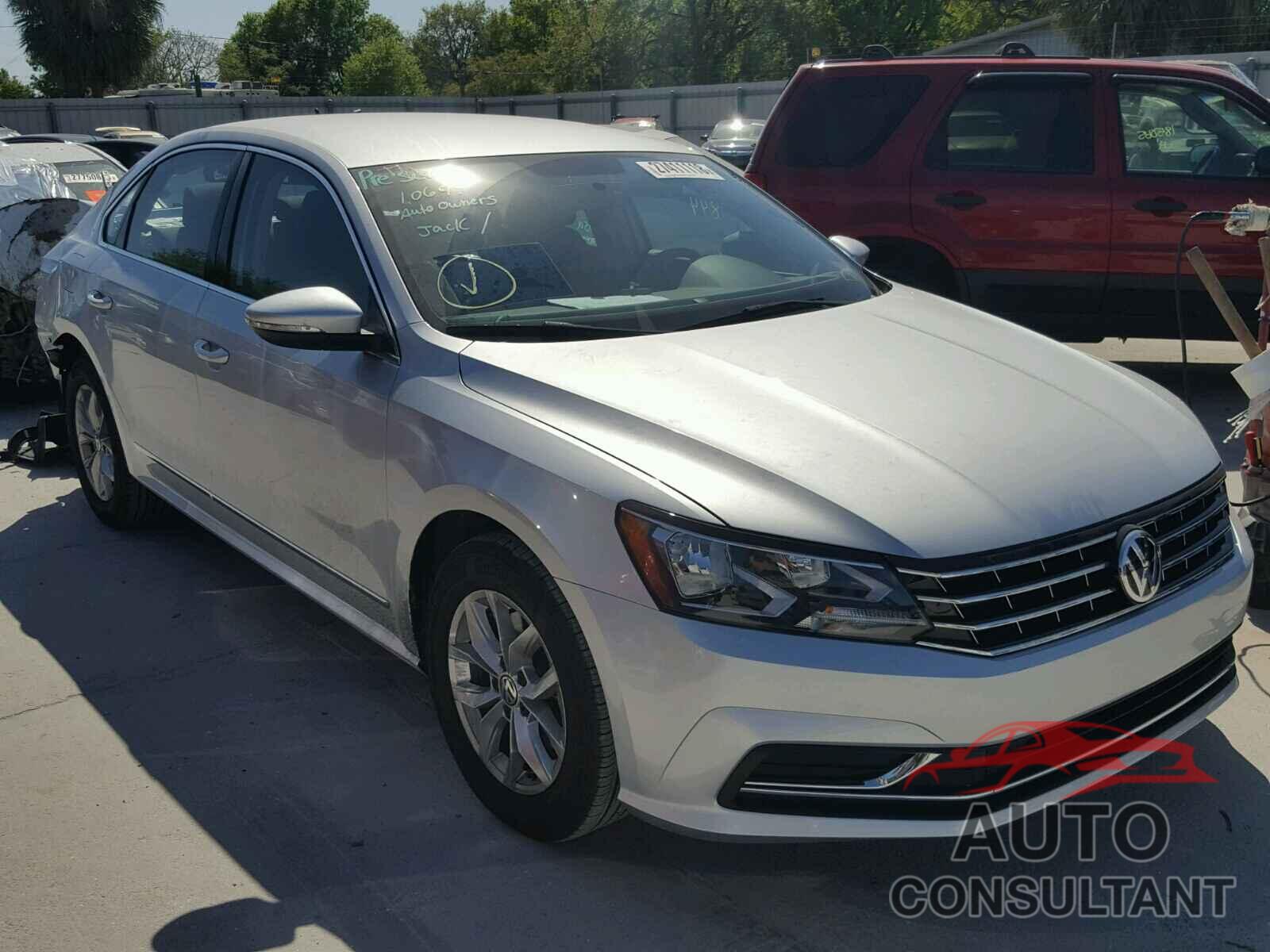 VOLKSWAGEN PASSAT 2017 - 1VWAT7A33HC053344