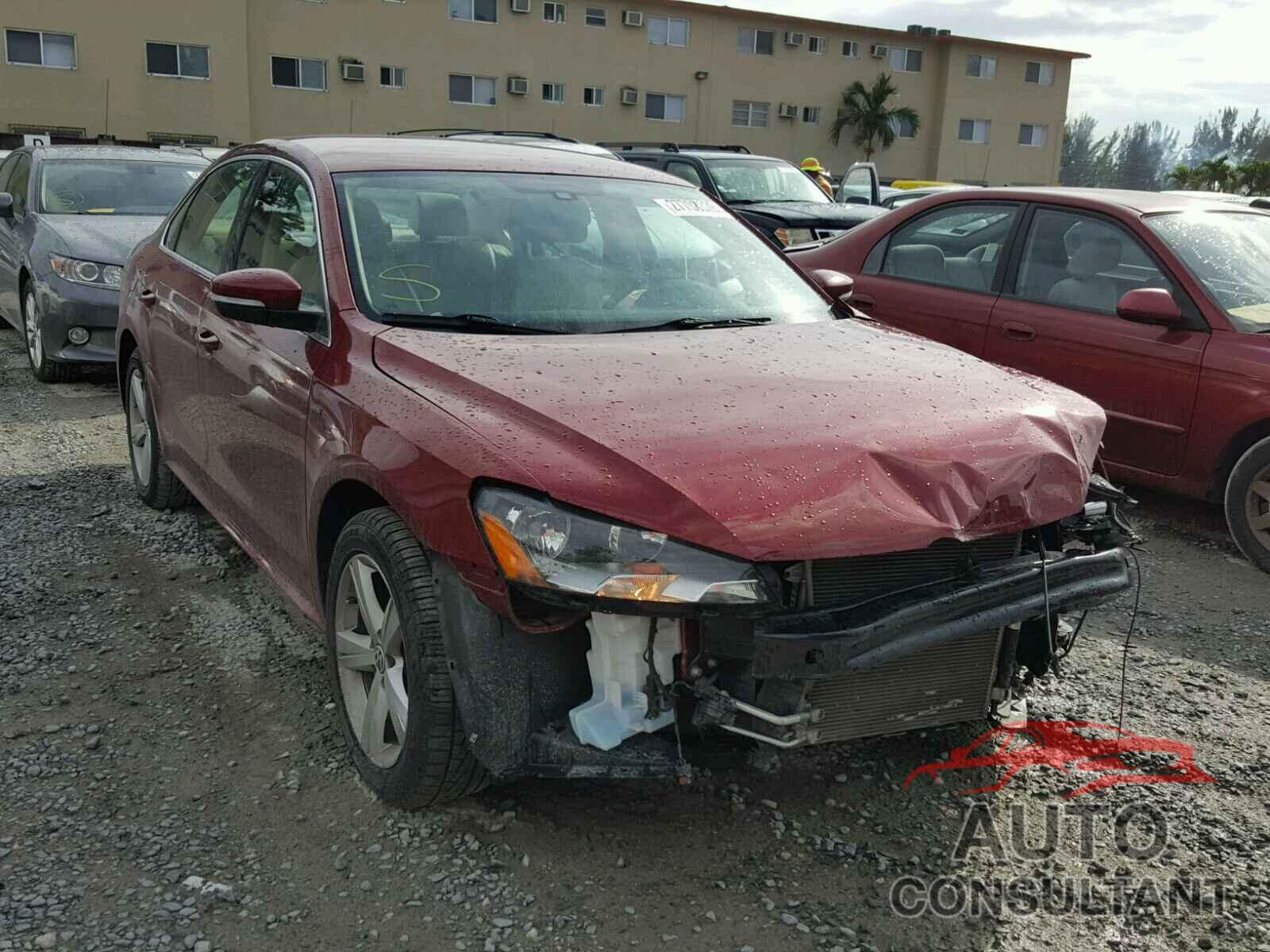 VOLKSWAGEN PASSAT 2015 - 1VWAS7A32FC102257