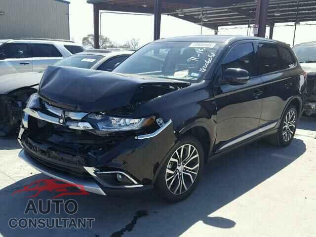 MITSUBISHI OUTLANDER 2017 - JA4AD3A30HZ042012
