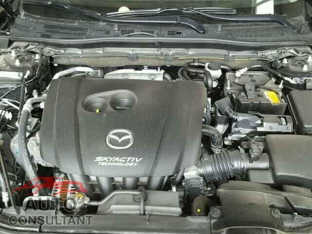 MAZDA 3 2017 - JM1BN1K73H1108855