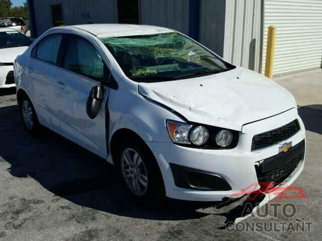 CHEVROLET SONIC 2015 - 1G1JC5SG2F4169546