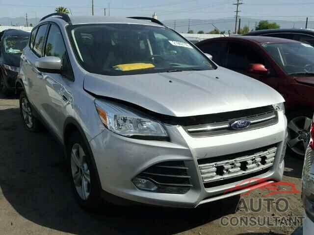 FORD ESCAPE 2015 - 1FMCU0G93FUA53066