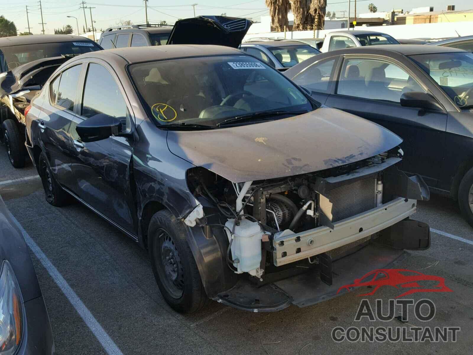NISSAN VERSA 2015 - 3N1CN7AP1FL931351
