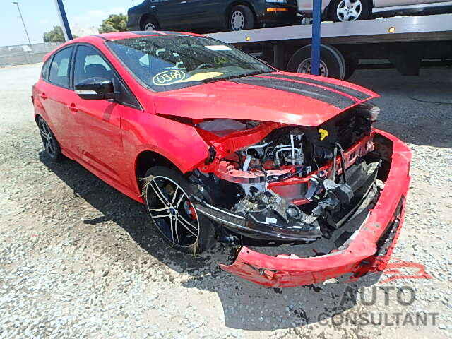 FORD FOCUS 2015 - 1FADP3L99FL256417