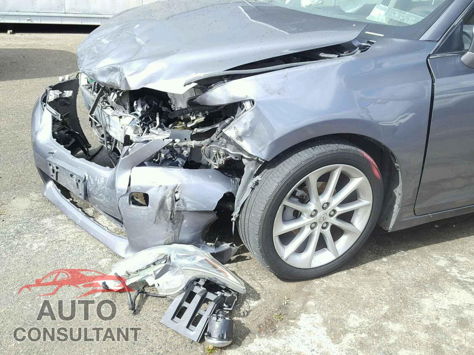 LEXUS CT 200 2012 - JTHKD5BH2C2105238