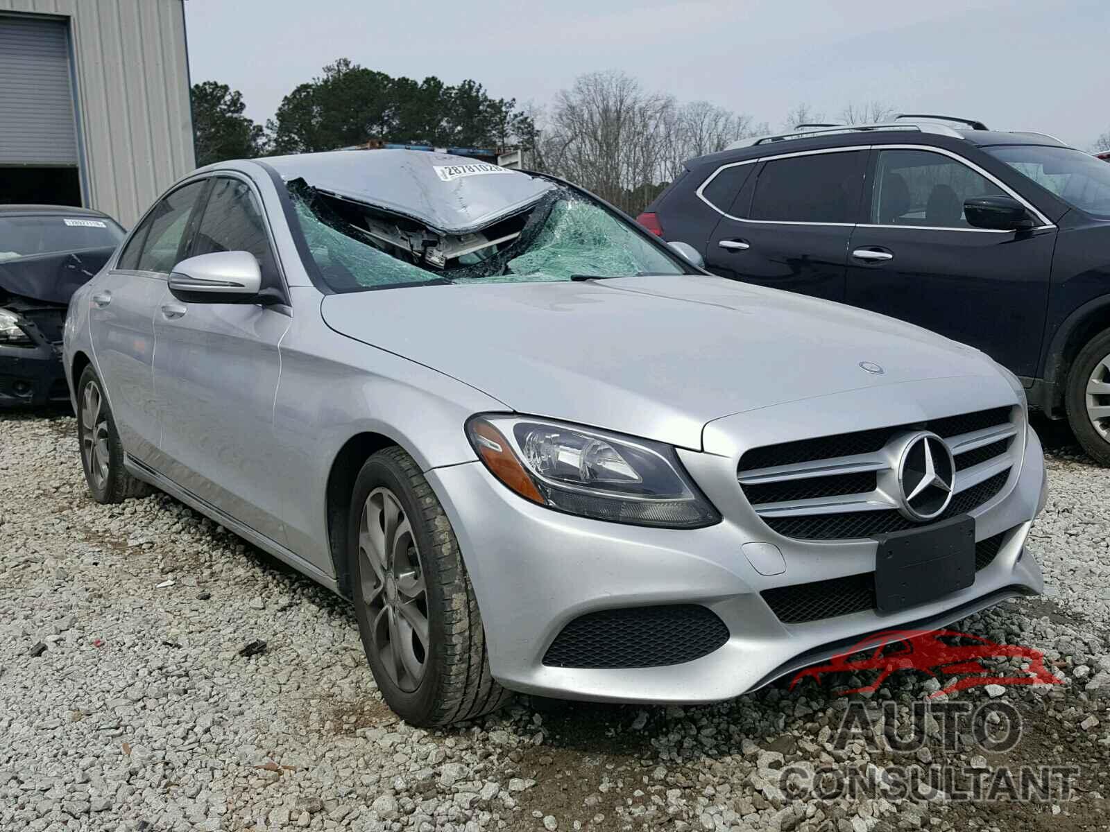 MERCEDES-BENZ C300 2016 - 55SWF4JB1GU119332