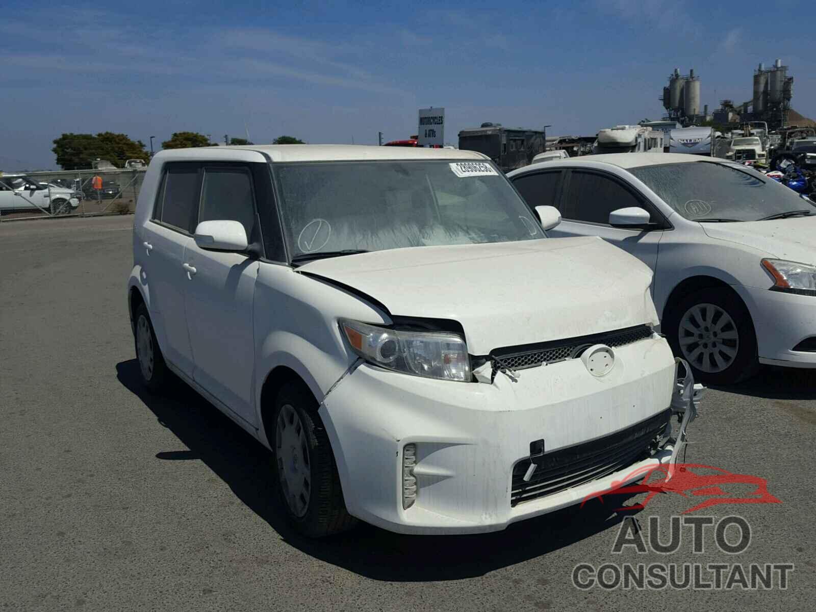 TOYOTA SCION 2015 - JTLZE4FE6FJ082195