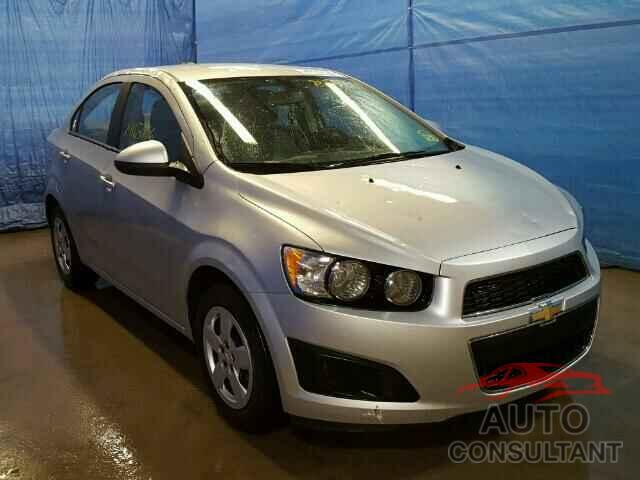 CHEVROLET SONIC 2015 - 1G1JA5SH6F4130229