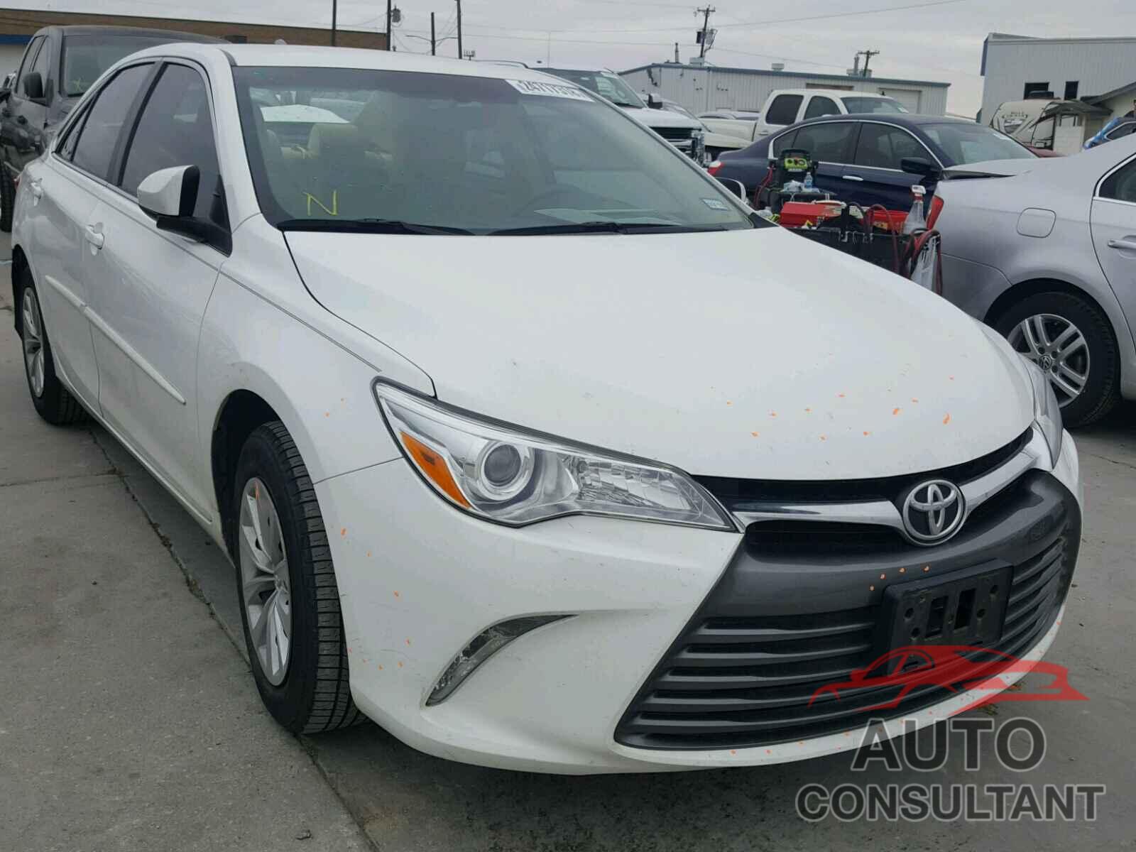 TOYOTA CAMRY 2016 - 4T4BF1FK6GR569039