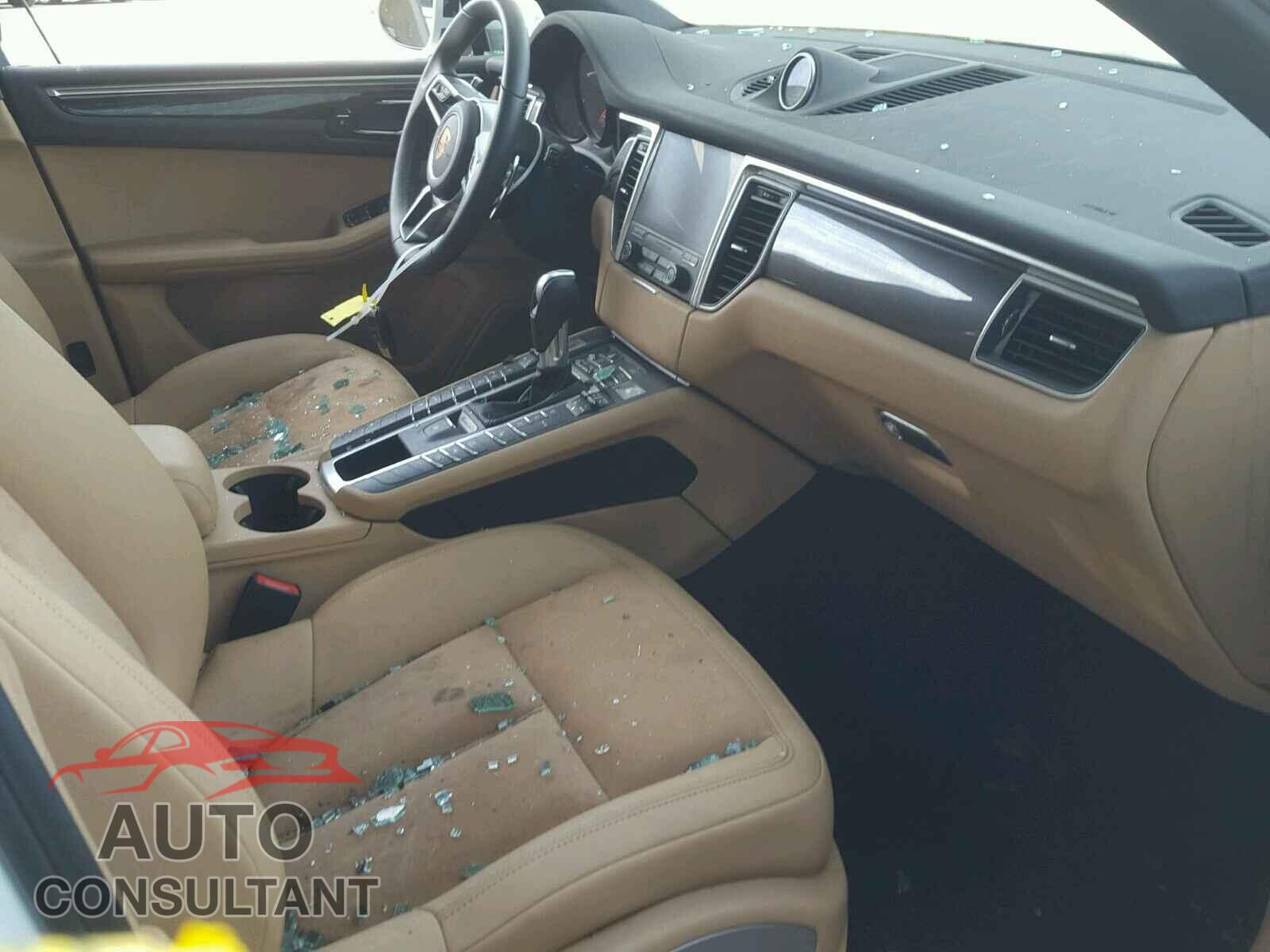 PORSCHE MACAN 2017 - WP1AA2A53HLB83989