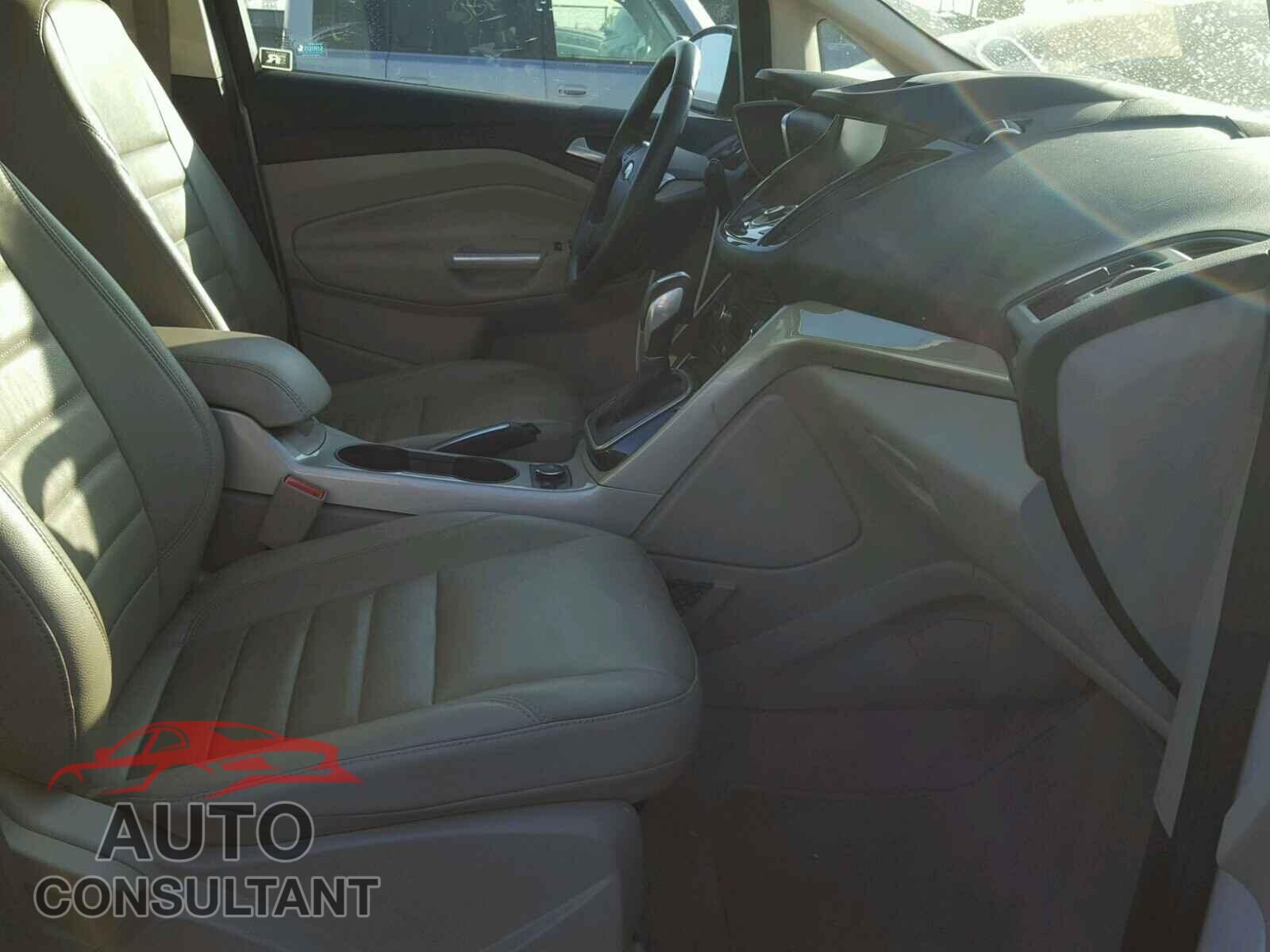 FORD CMAX 2015 - 1FADP5CU7FL104183
