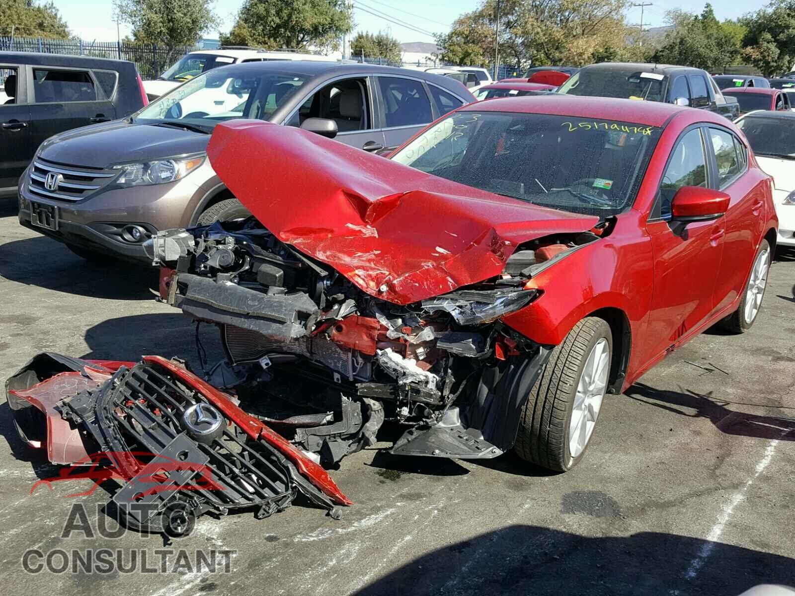 MAZDA 3 2017 - 3MZBN1L77HM154932