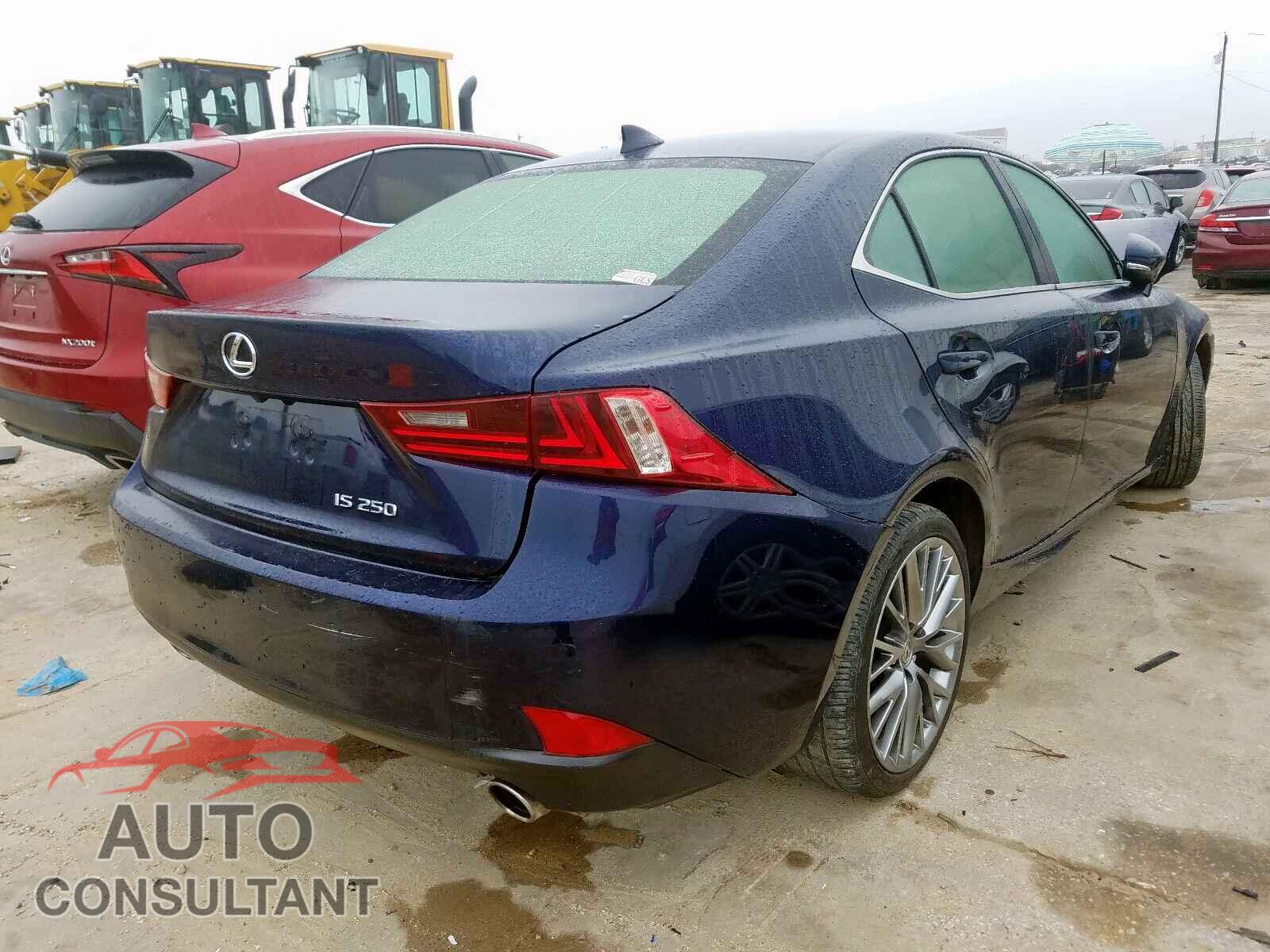 LEXUS IS 2014 - JTHBF1D24E5011715