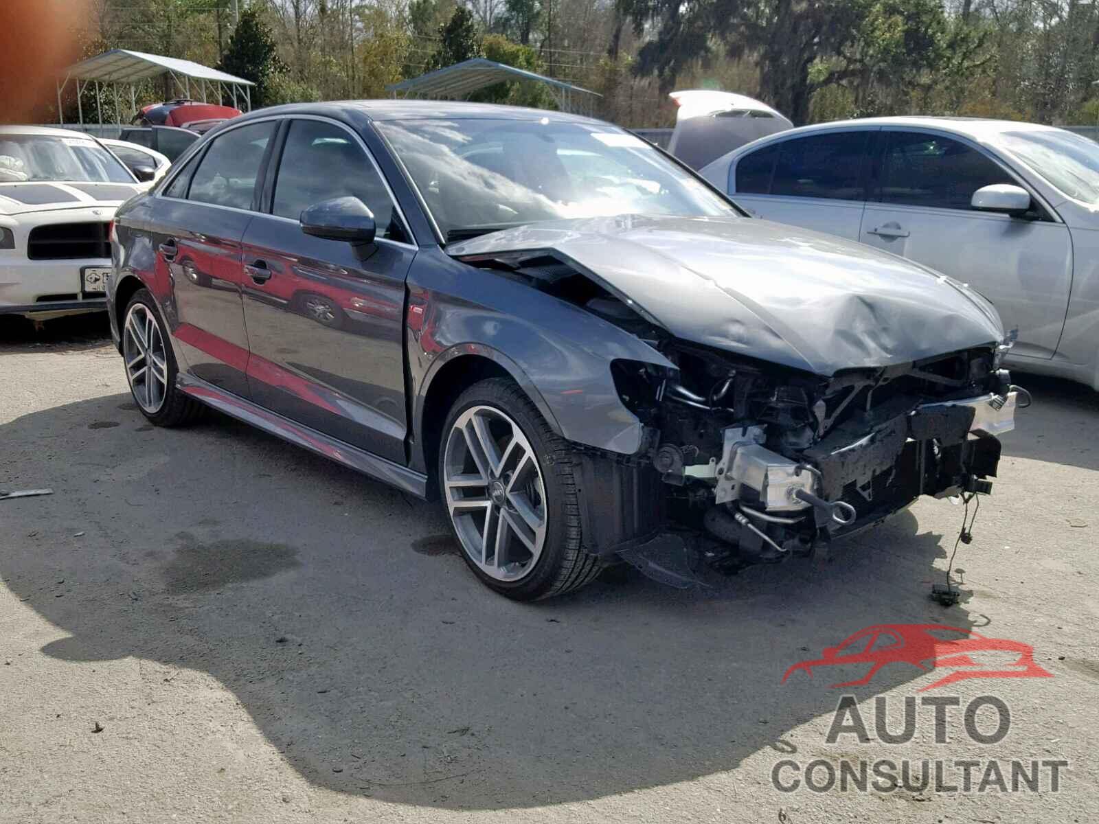 AUDI A3 2018 - WAUGUGFFXJ1075871