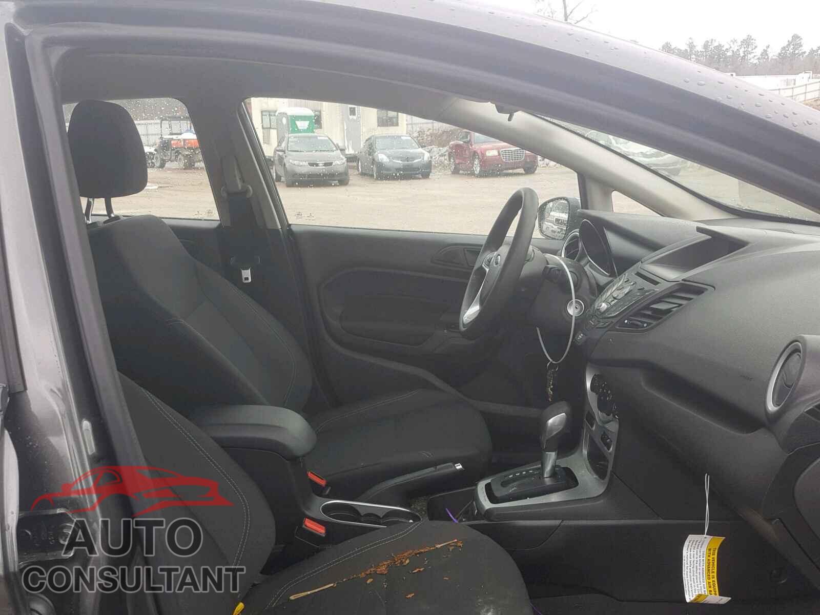 FORD FIESTA 2017 - 3FADP4EJ9HM158969
