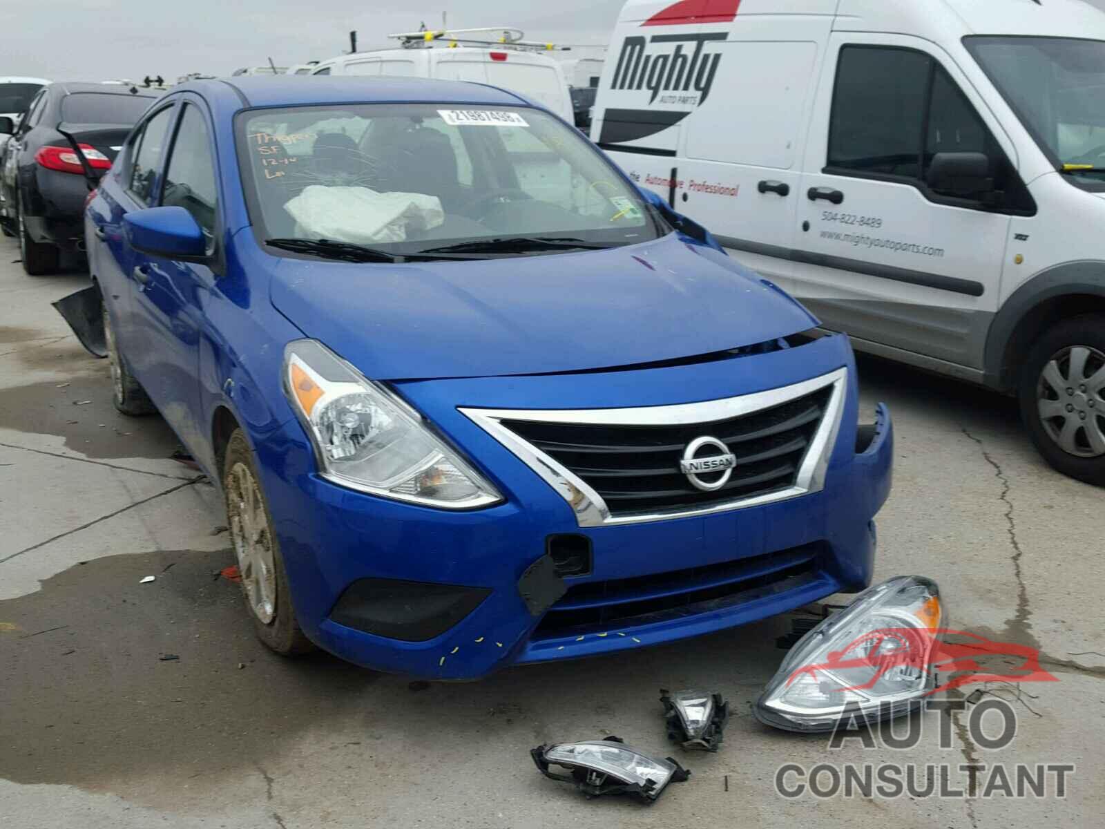 NISSAN VERSA 2017 - 3N1CN7AP1HL811357