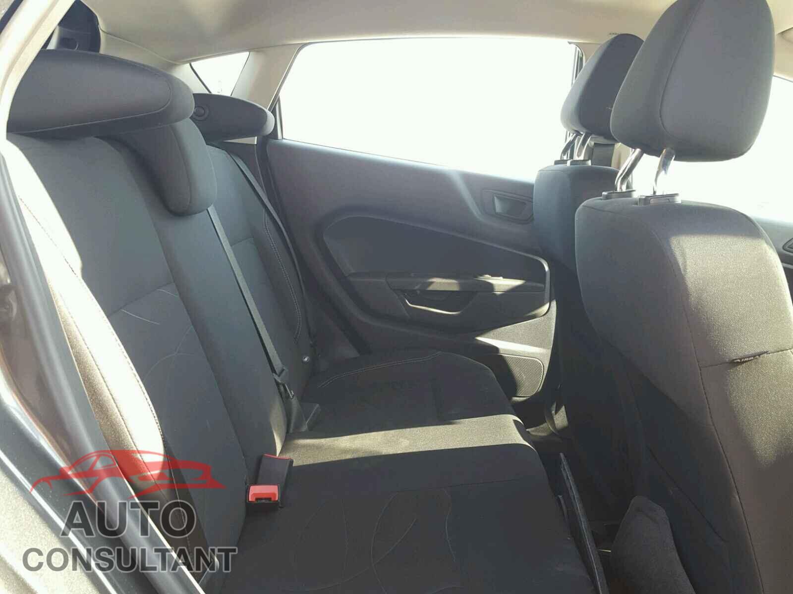 FORD FIESTA 2017 - 3FADP4EJ2HM104008
