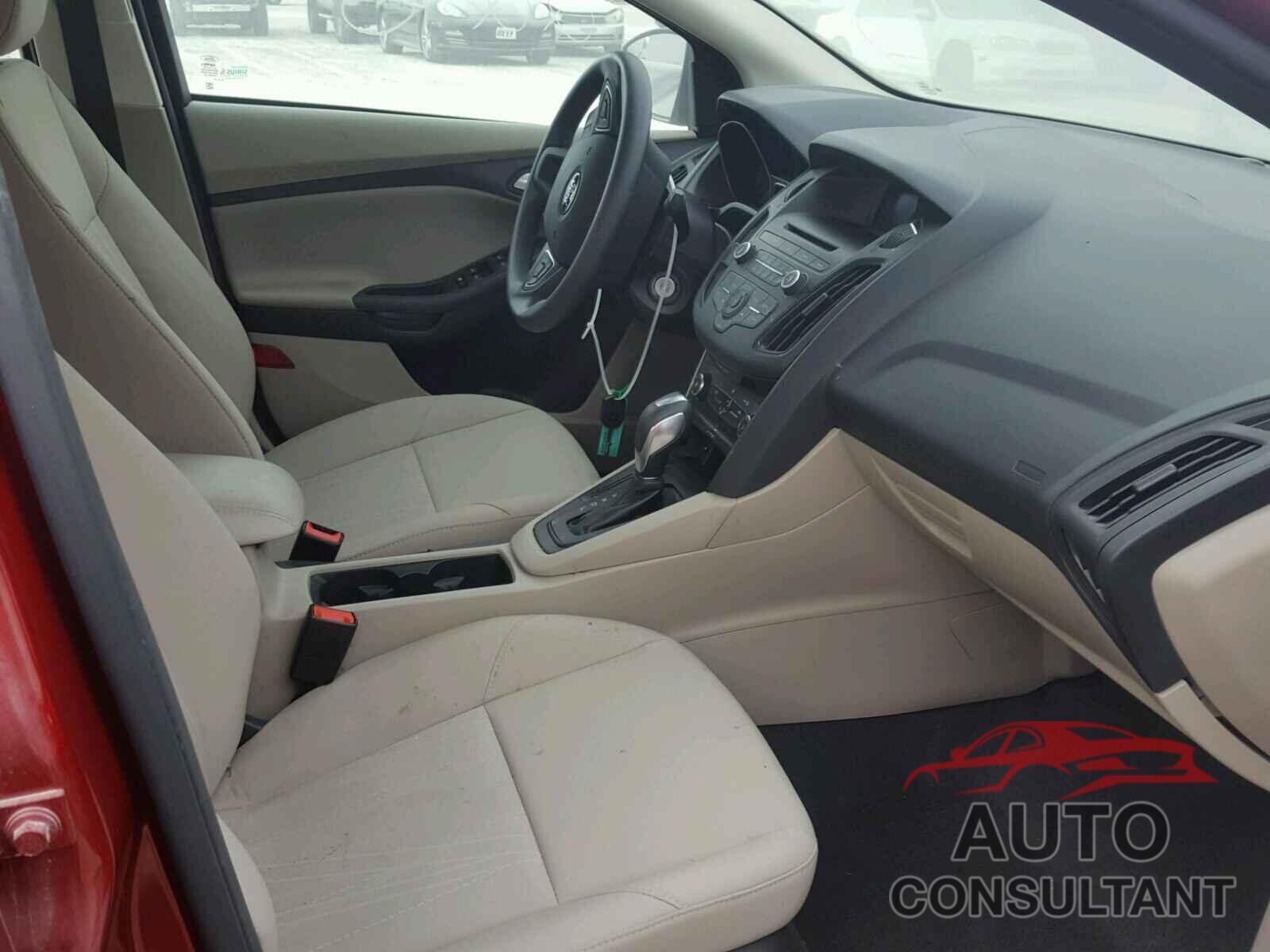 FORD FOCUS 2016 - 1FADP3F26GL404751