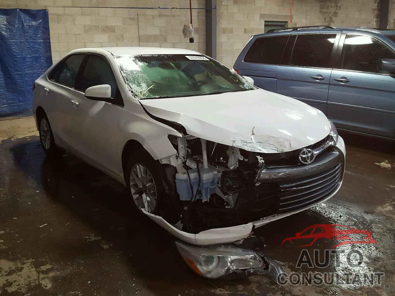 TOYOTA CAMRY 2016 - 4T4BF1FK3GR582721
