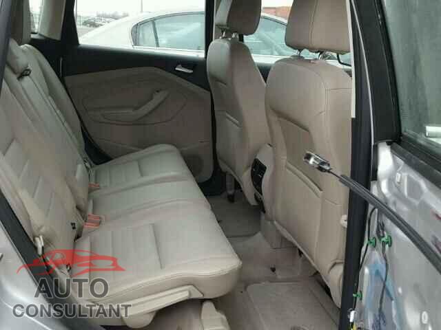 FORD CMAX 2015 - 1FADP5BU9FL101917