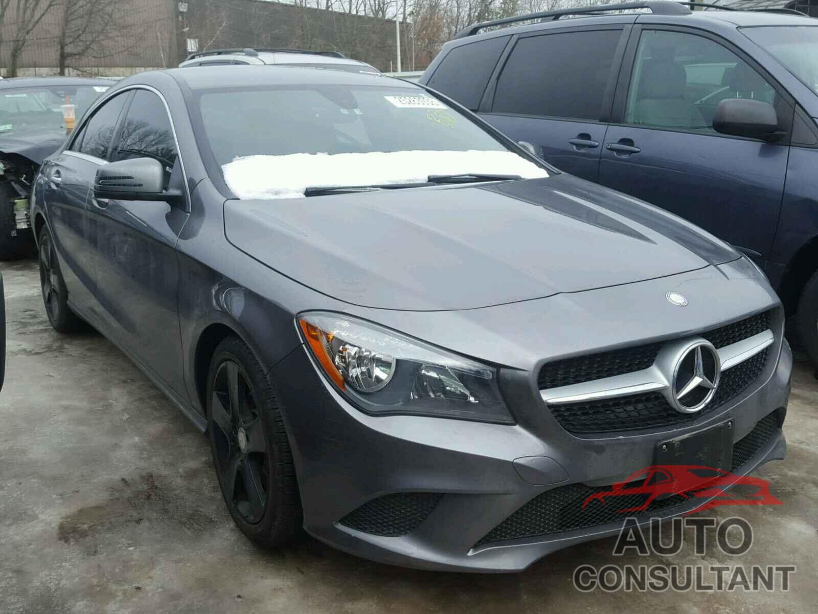 MERCEDES-BENZ CLA 250 2016 - WDDSJ4GB8GN324367