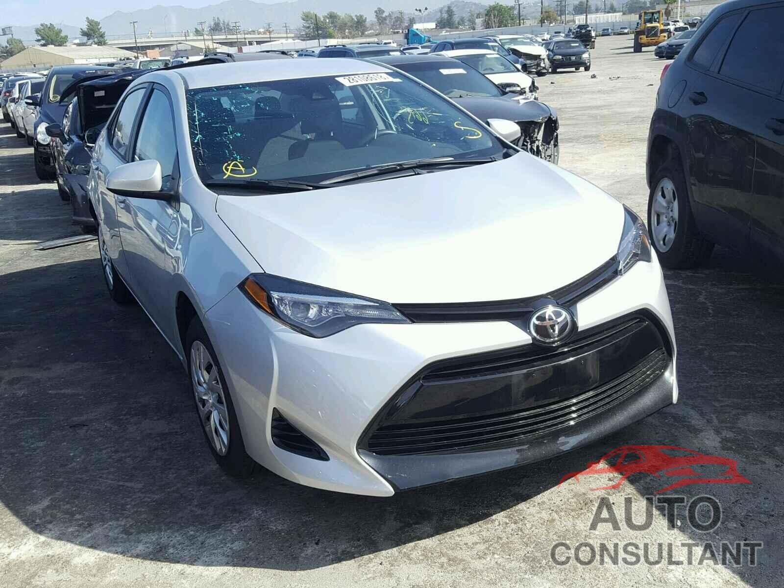 TOYOTA COROLLA 2017 - 5YFBURHE5HP734572