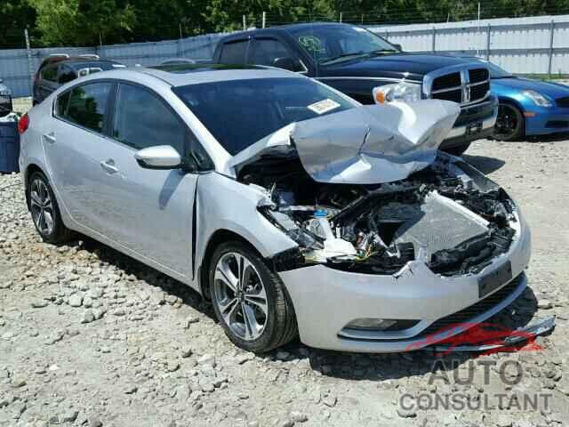 KIA FORTE 2016 - KNAFX4A88G5482471