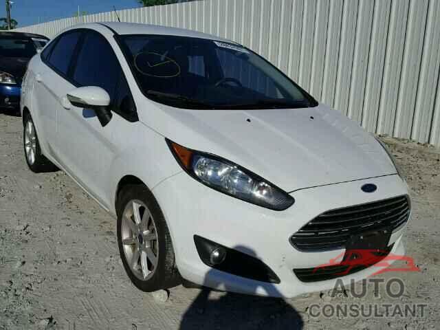 FORD FIESTA 2015 - 3FADP4BJ8FM132493