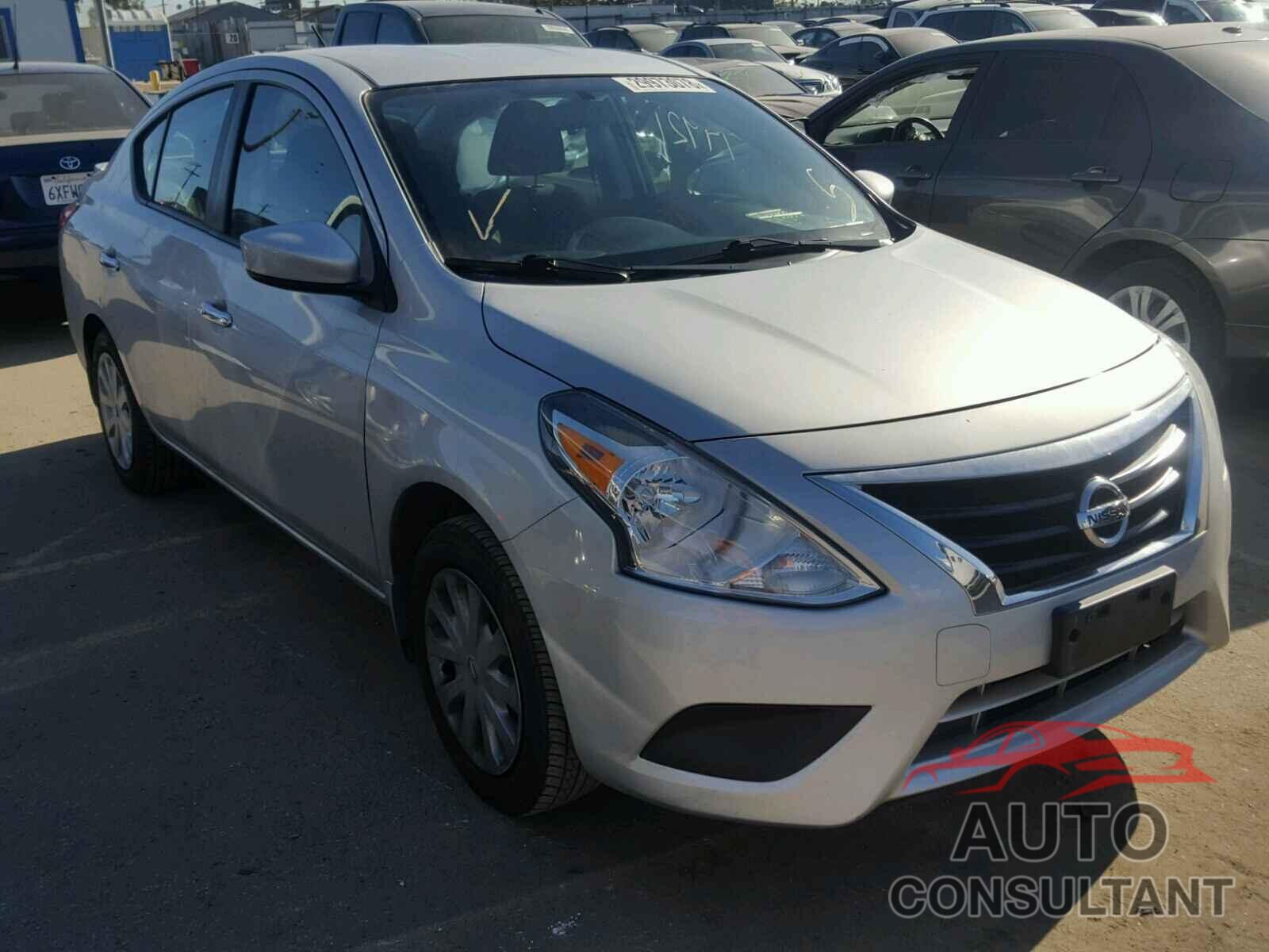NISSAN VERSA 2015 - 3N1CN7AP3FL900134