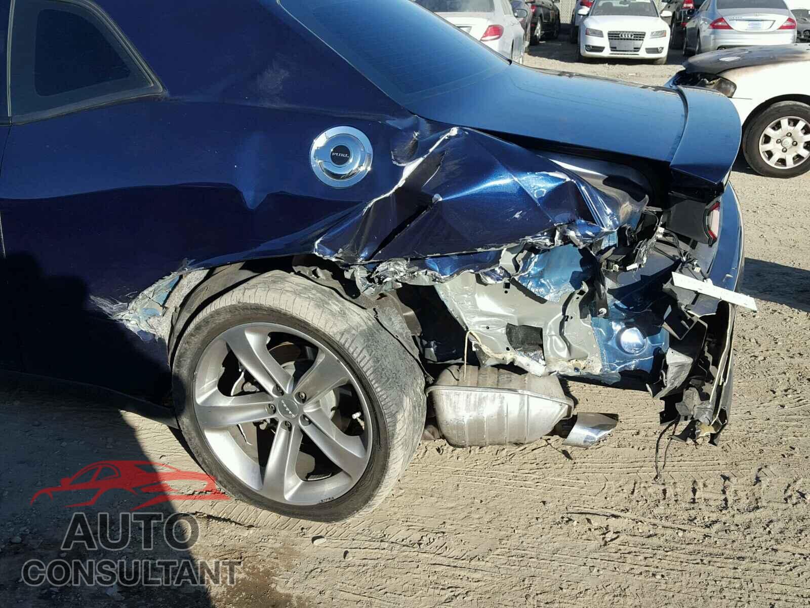 DODGE CHALLENGER 2015 - 2C3CDZAT2FH831913