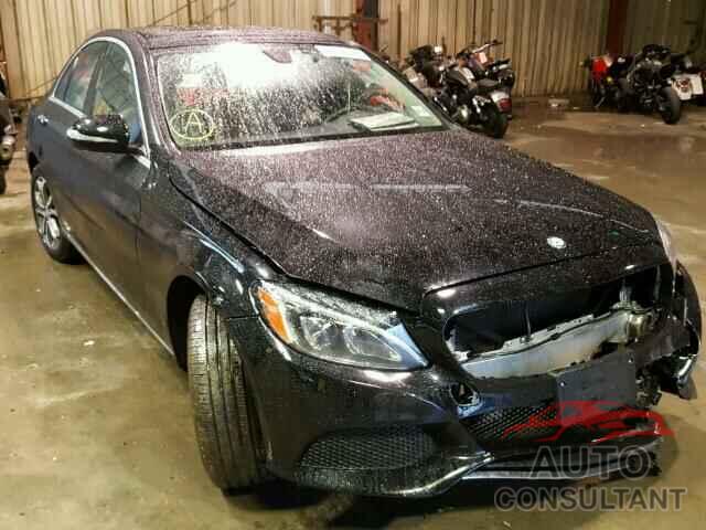MERCEDES-BENZ C300 2015 - 55SWF4KB9FU003261