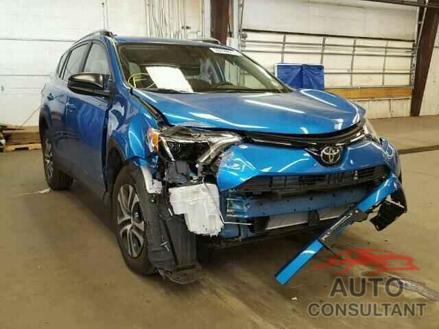 TOYOTA RAV4 2017 - JTMBFREV0HJ110116