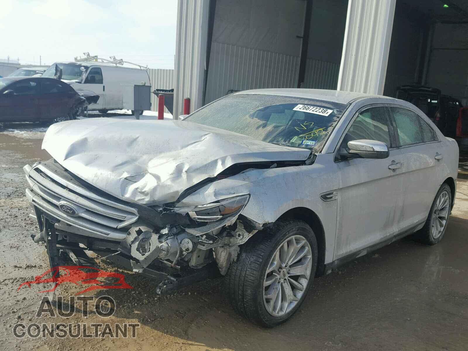 FORD TAURUS 2017 - 1FAHP2F89HG113042